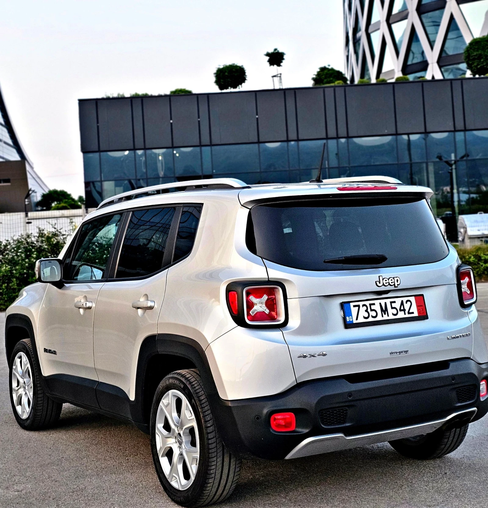 Jeep Renegade Limited 1.4т 170к.с. 4x4 /Koja/ Bi Xenom/ Swiss - изображение 5