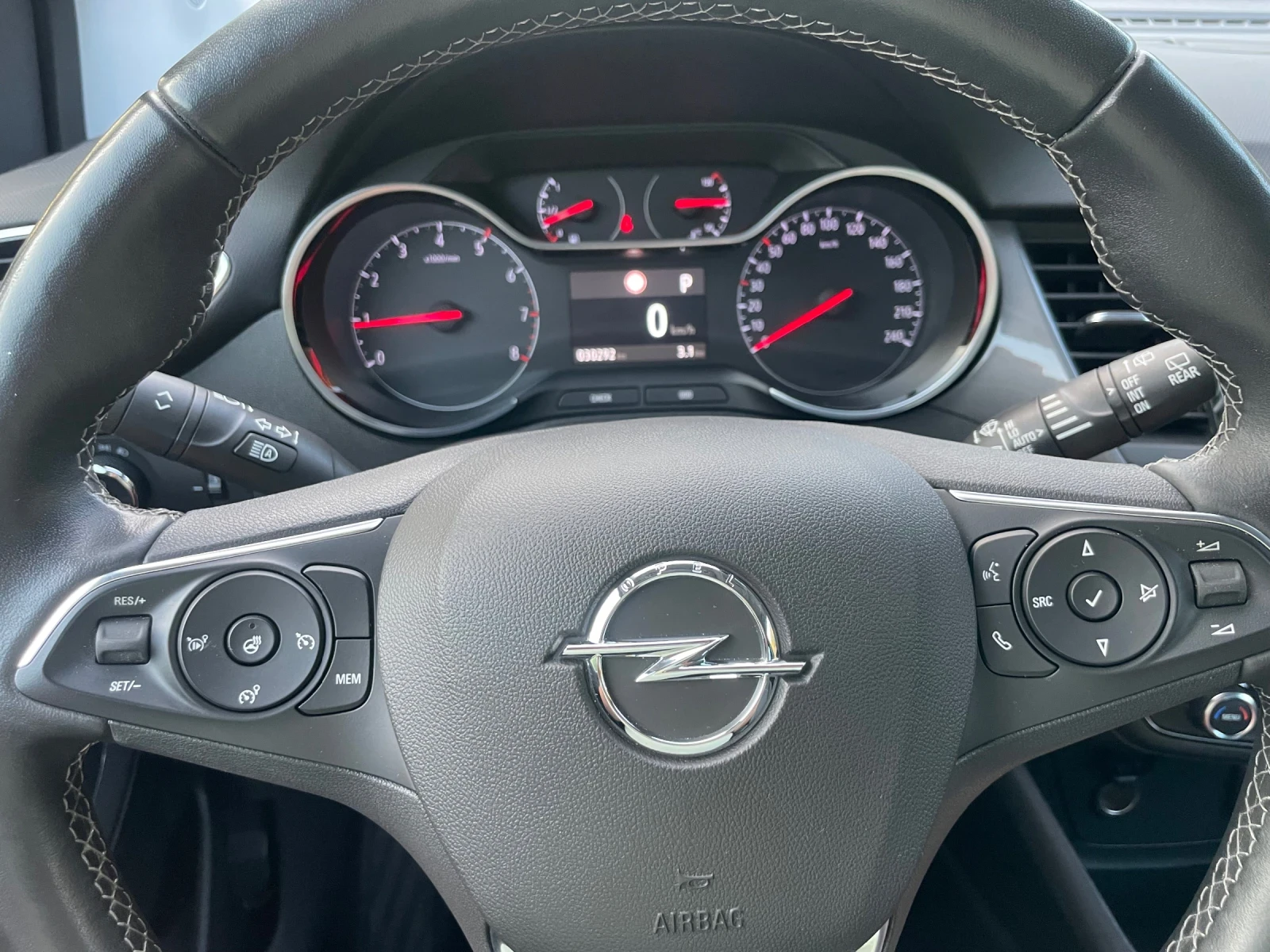 Opel Crossland X Elegance 1.2T 131к.с 6-ск Автоматик  - изображение 9