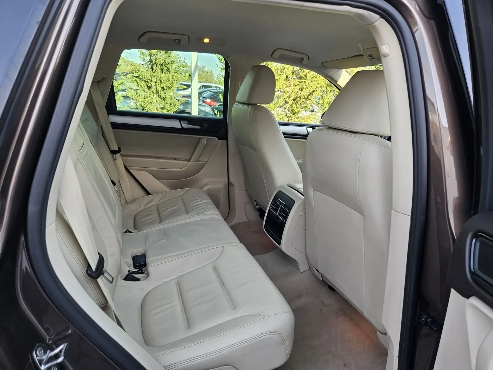 VW Touareg 3.0TDI-240= 8= 4x4= LED= =  | Mobile.bg   14