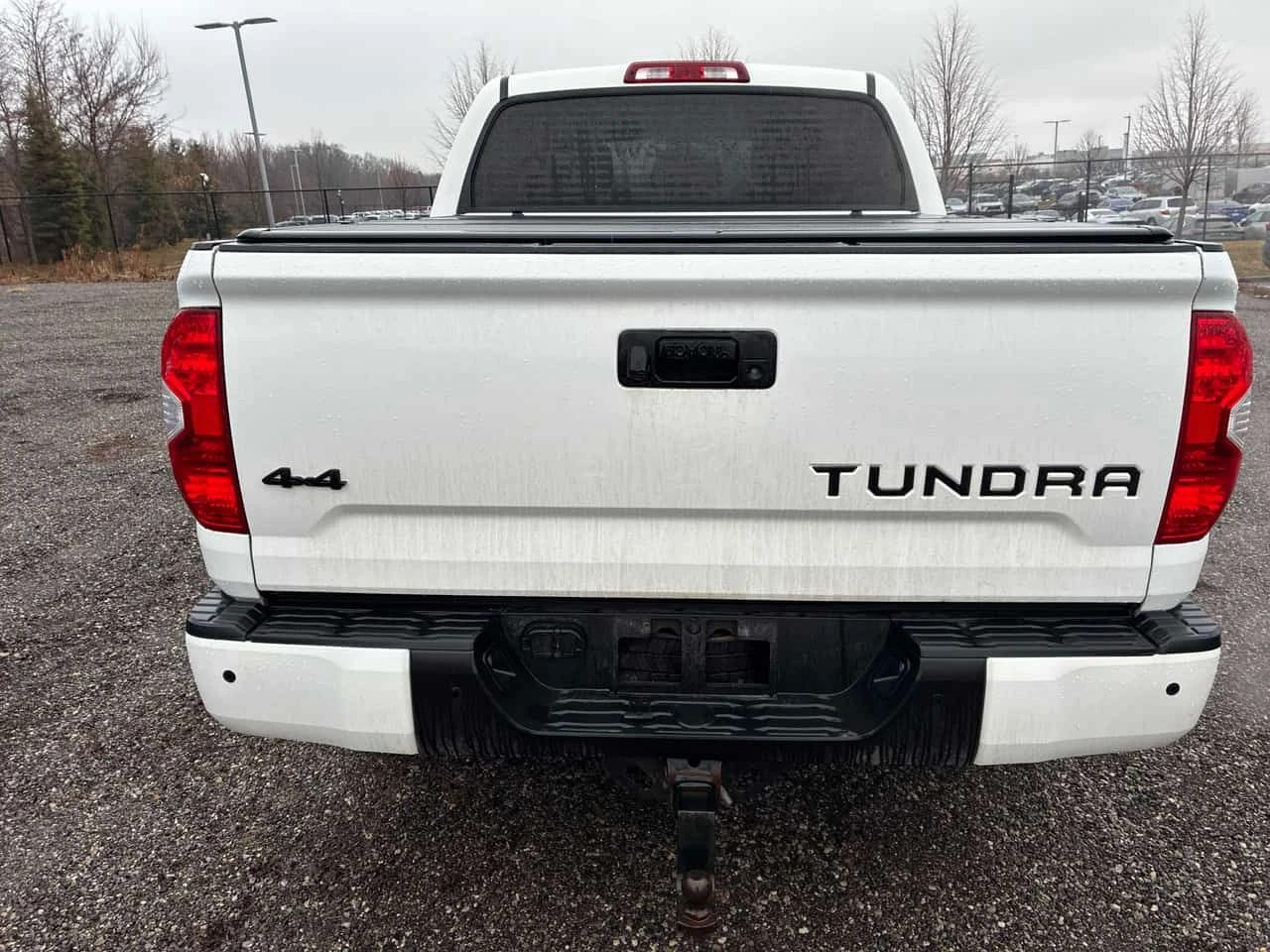 Toyota Tundra * Limited * 2 КЛЮЧА* ПАНО* ПОДГРЕВ* КЕЙЛЕС* , снимка 4 - Автомобили и джипове - 53918321