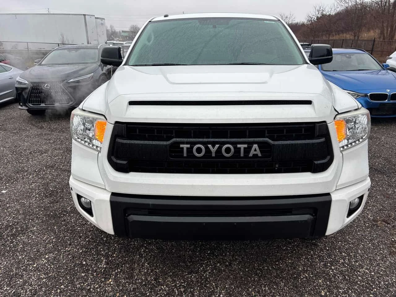 Toyota Tundra * Limited * 2 КЛЮЧА* ПАНО* ПОДГРЕВ* КЕЙЛЕС* , снимка 6 - Автомобили и джипове - 53918321