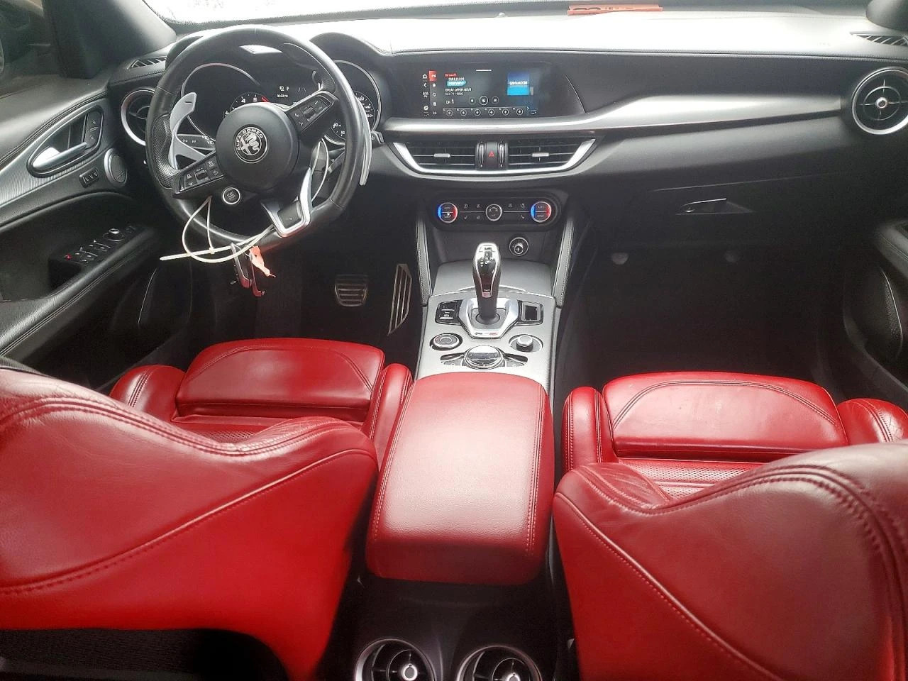 Alfa Romeo Stelvio 2l Ti, снимка 8 - Автомобили и джипове - 54078897