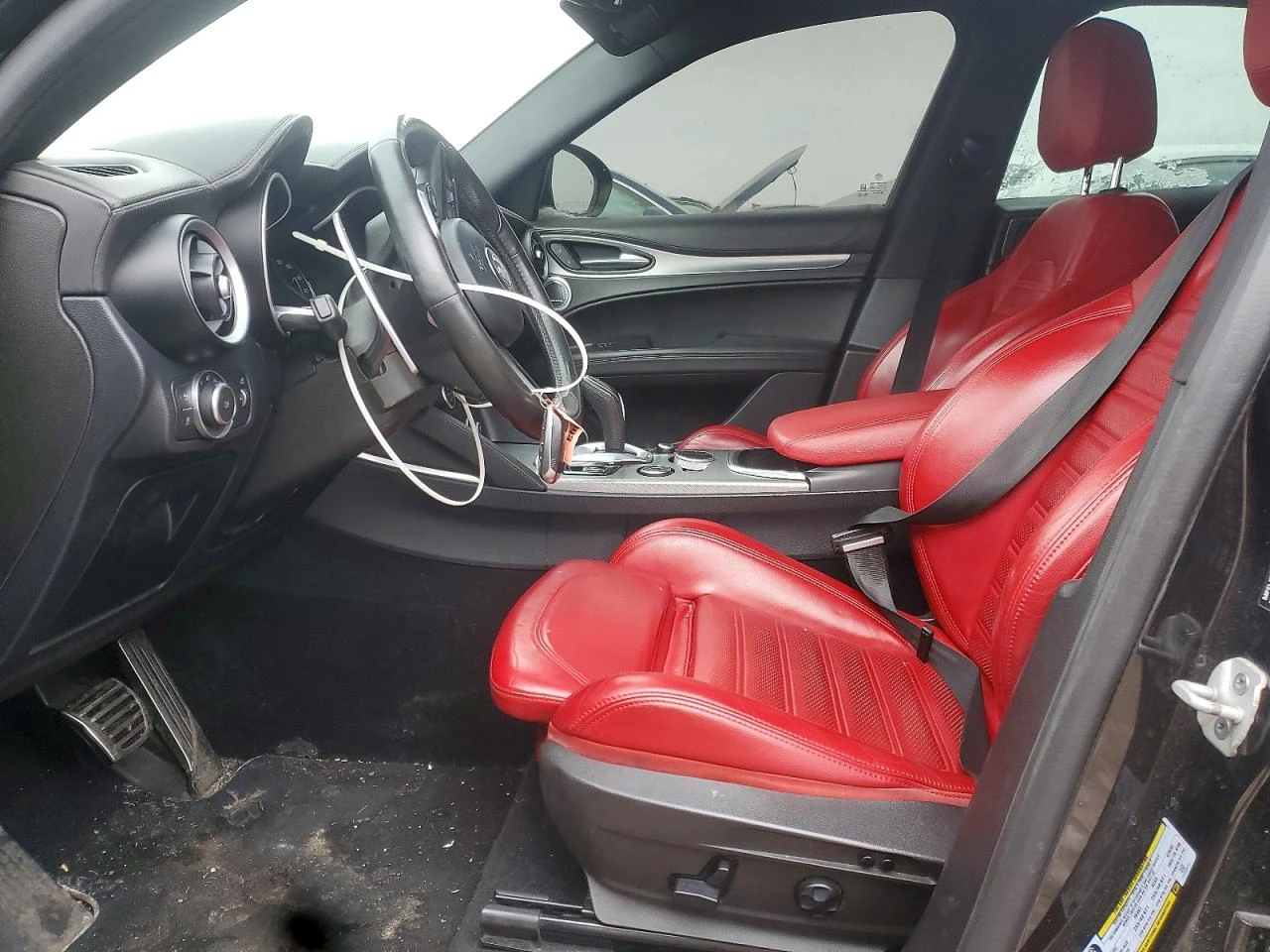 Alfa Romeo Stelvio 2l Ti, снимка 7 - Автомобили и джипове - 54078897