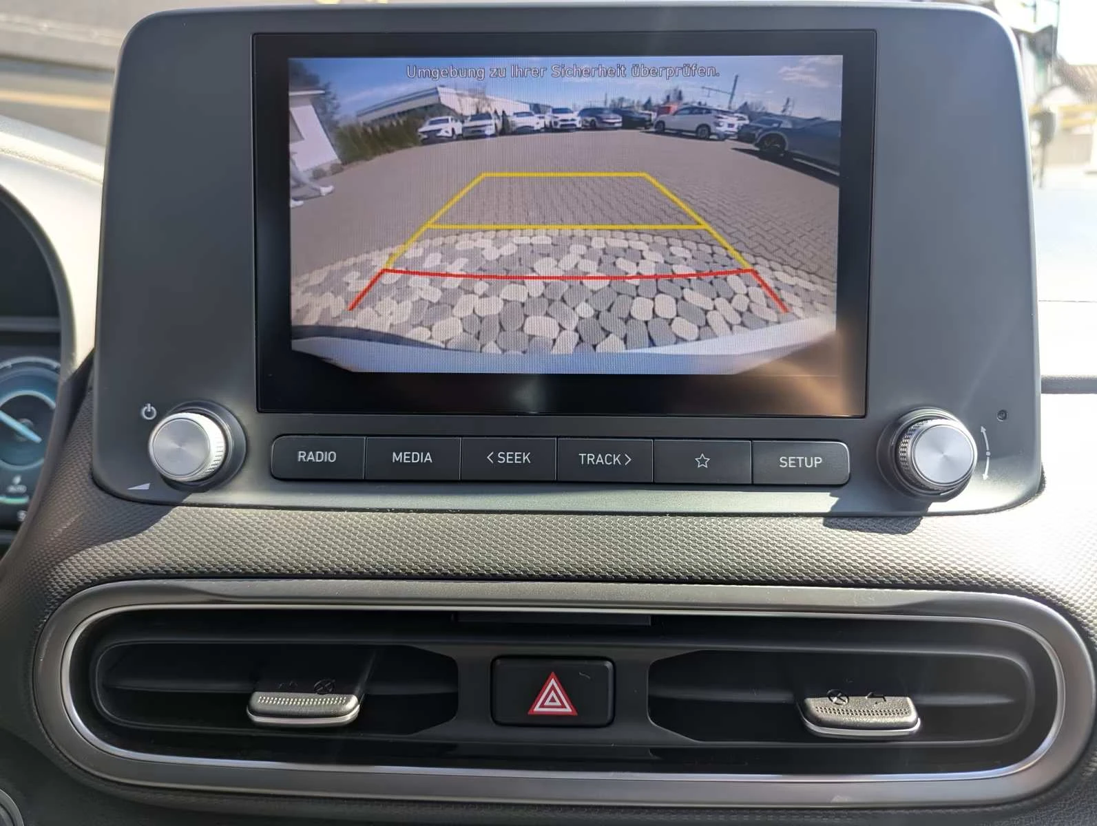Hyundai Kona  EV 39KW/h 59000km.SOH 95%, KAMERA, ГАРАНЦИЯ, СЕРВ, снимка 13 - Автомобили и джипове - 54883196