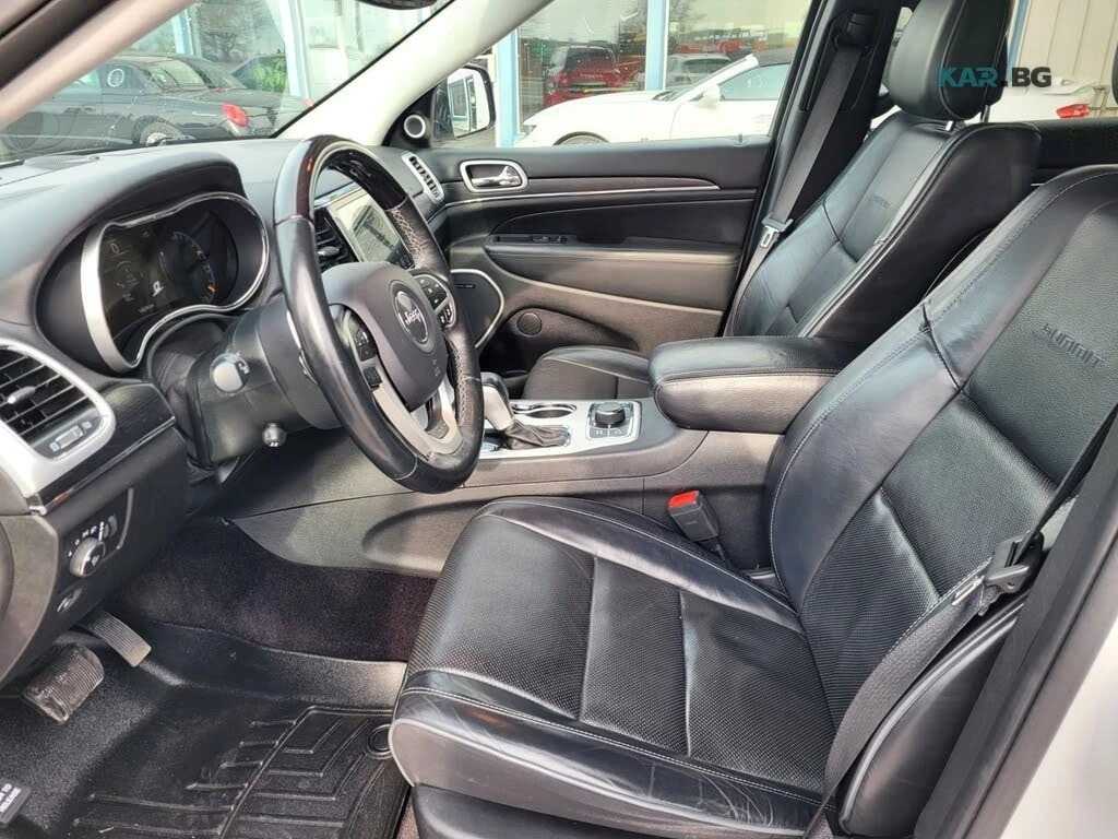 Jeep Grand cherokee Summit * 4WD * АвтоКредит * (ЦЕНА ДО БГ), снимка 7 - Автомобили и джипове - 54902162