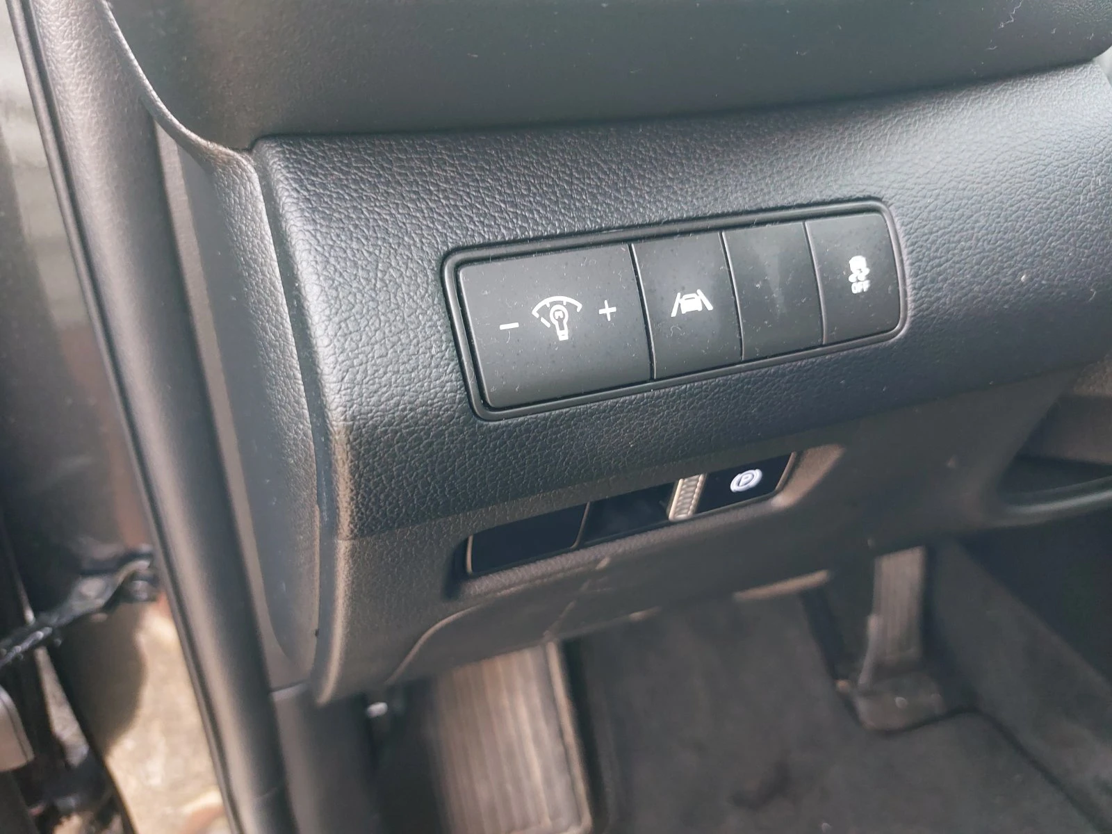 Hyundai Santa fe 2.2 CRDI 4x4, снимка 11 - Автомобили и джипове - 55303400