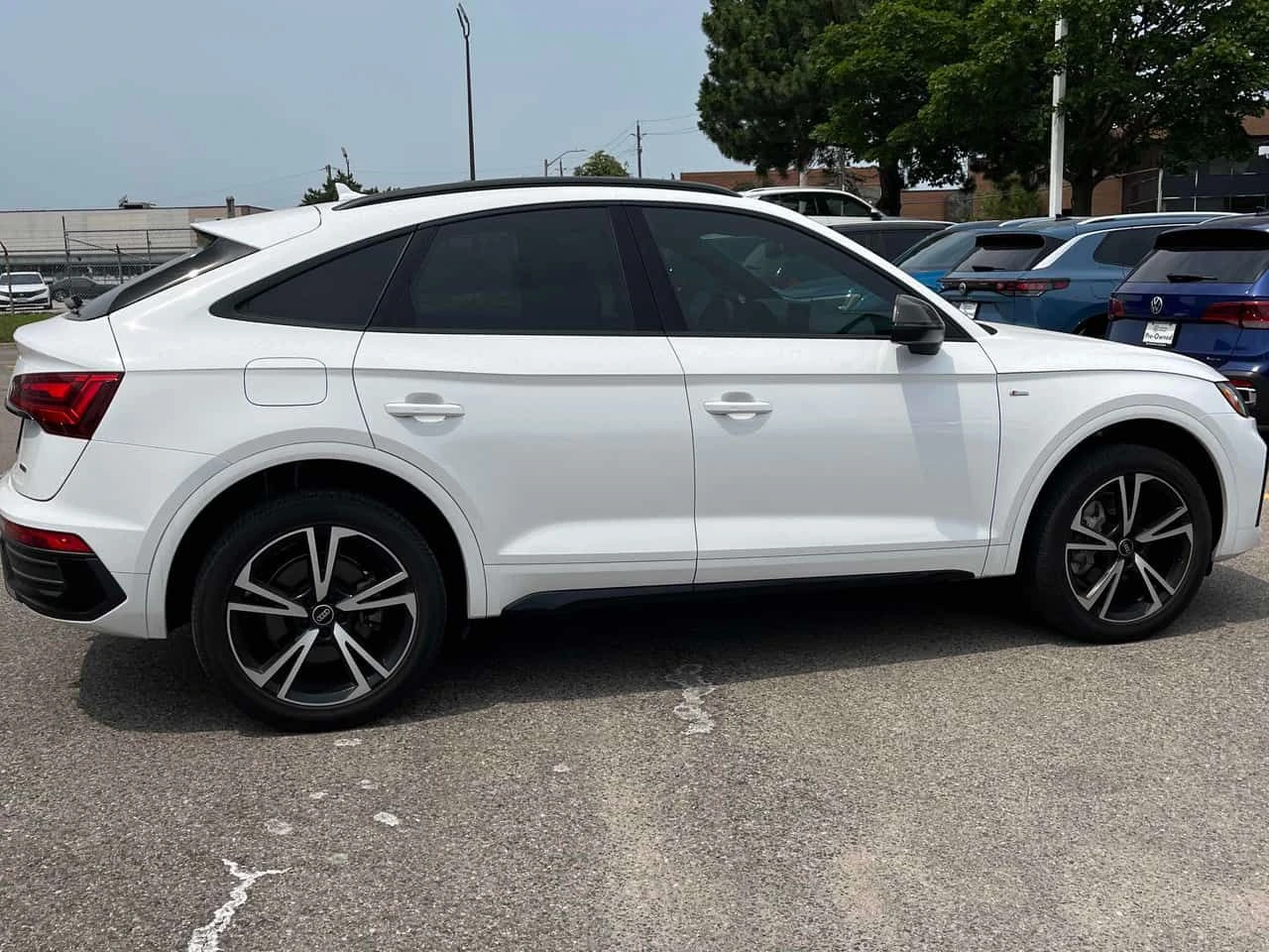 Audi Q5 PROGRESSIV S-LINE* DISTRONIC* АВТОКРЕДИТ* , снимка 3 - Автомобили и джипове - 55539885
