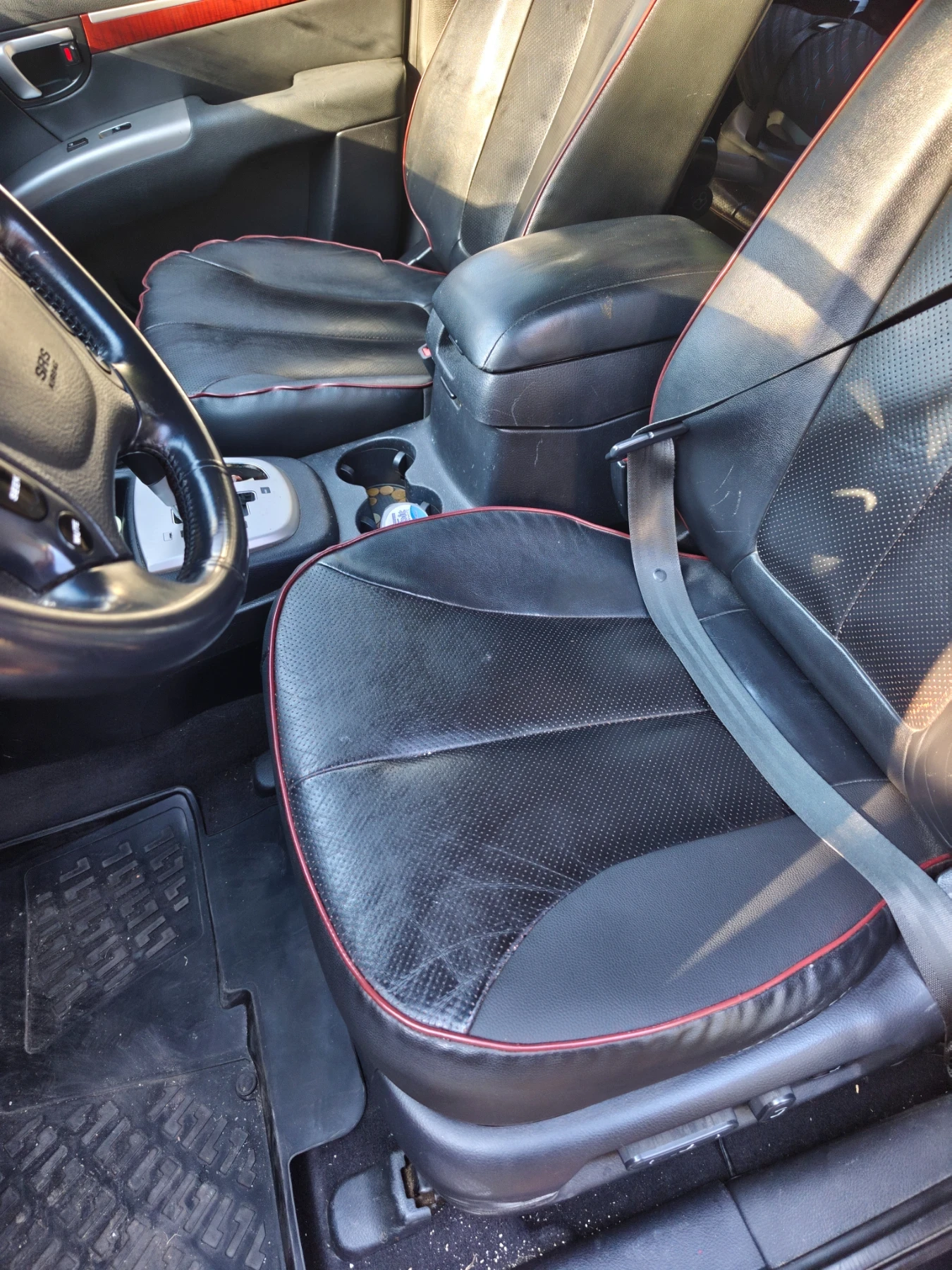 Hyundai Santa fe 2.7 189коня 4* 4 Газ 7 места , снимка 9 - Автомобили и джипове - 56136384
