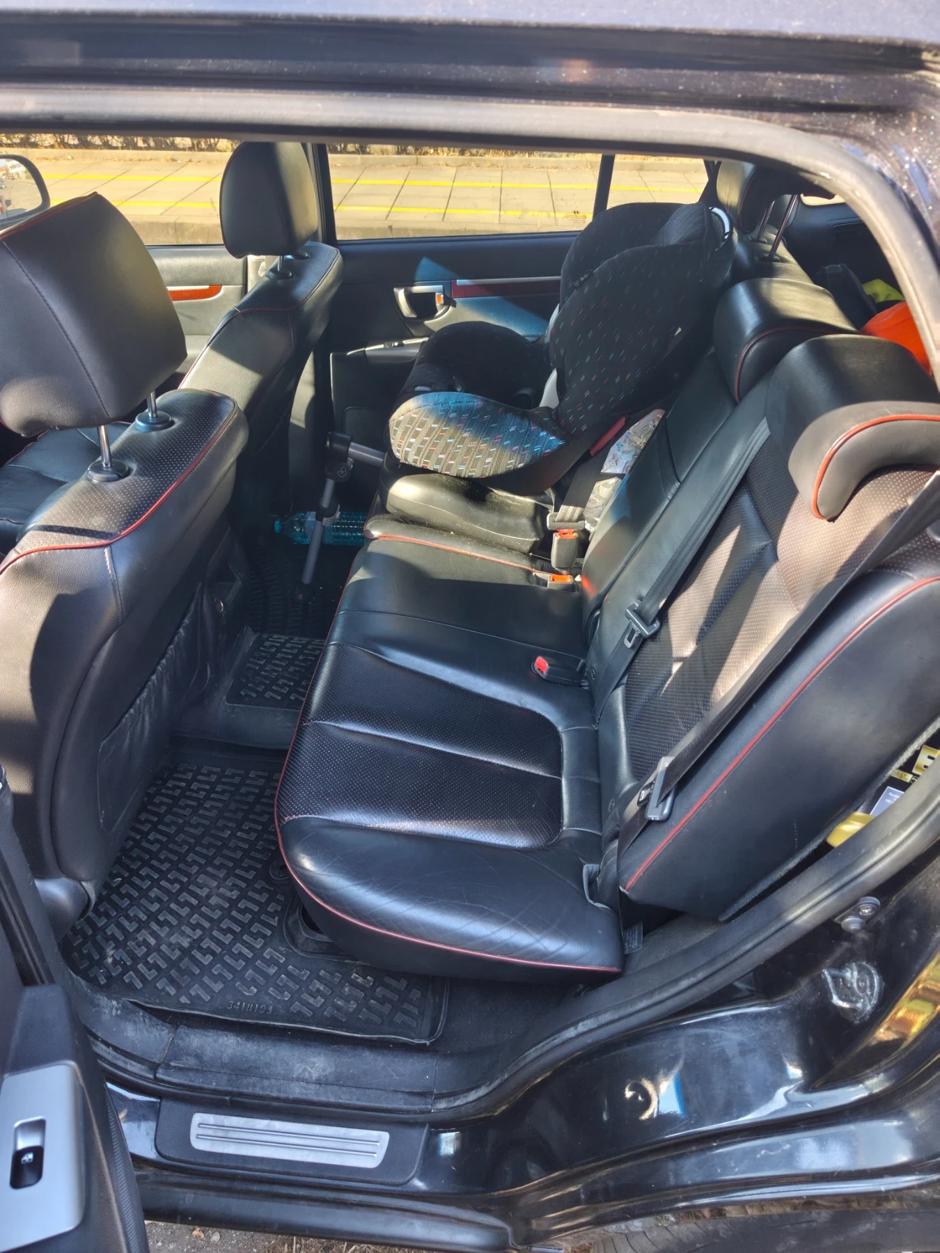 Hyundai Santa fe 2.7 189коня 4* 4 Газ 7 места , снимка 13 - Автомобили и джипове - 56136384