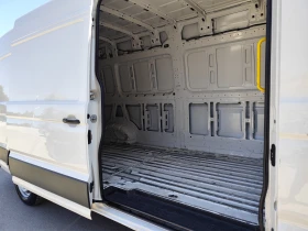 VW Crafter 2.0TDI* N1* 3 * NAVI* * EURO6D*  | Mobile.bg    11