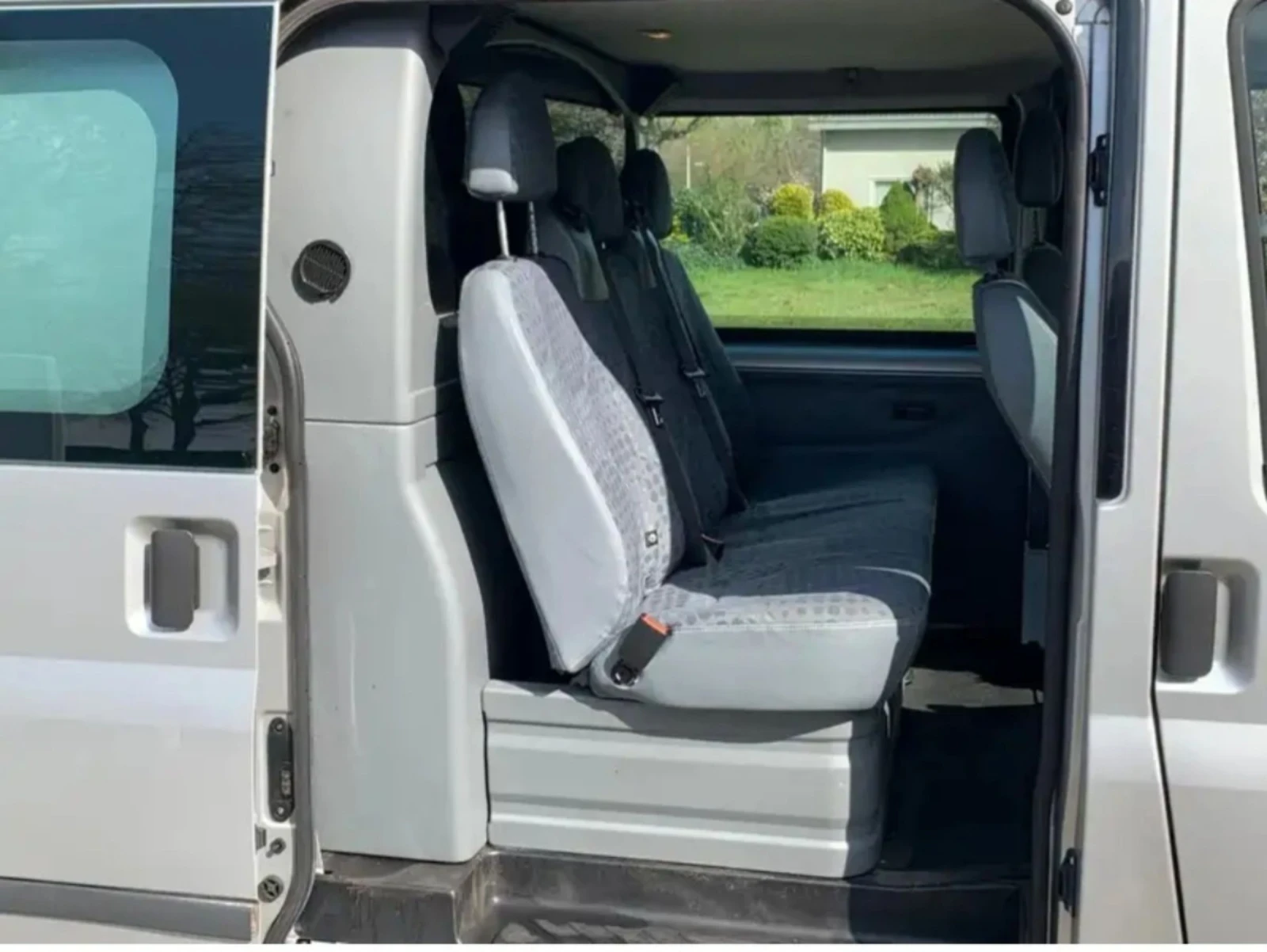 Ford Transit 2200 - изображение 8