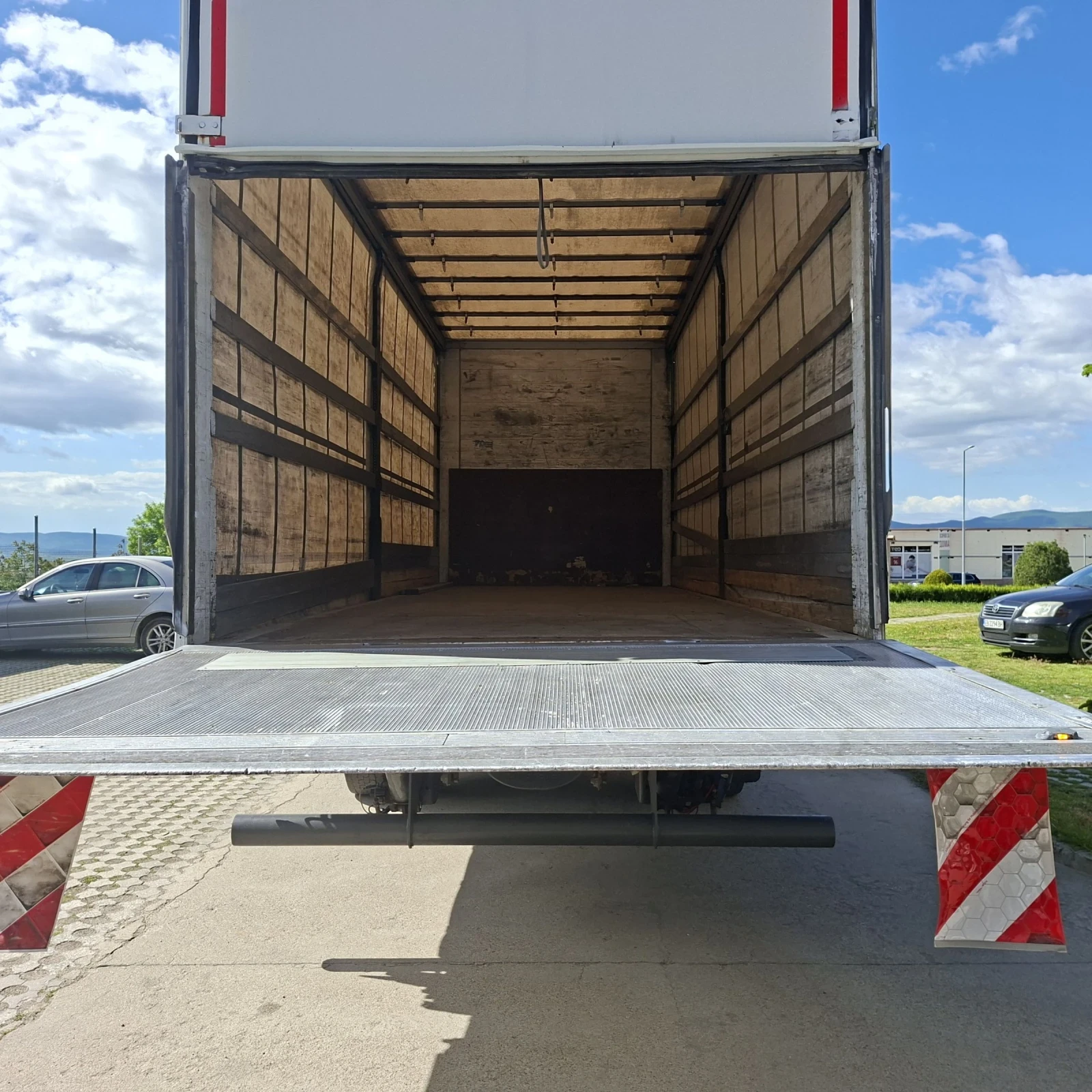 Mercedes-Benz Atego 1224   3 СТРАННА ЩОРА БОРД КЛИМА , снимка 11 - Камиони - 54542221