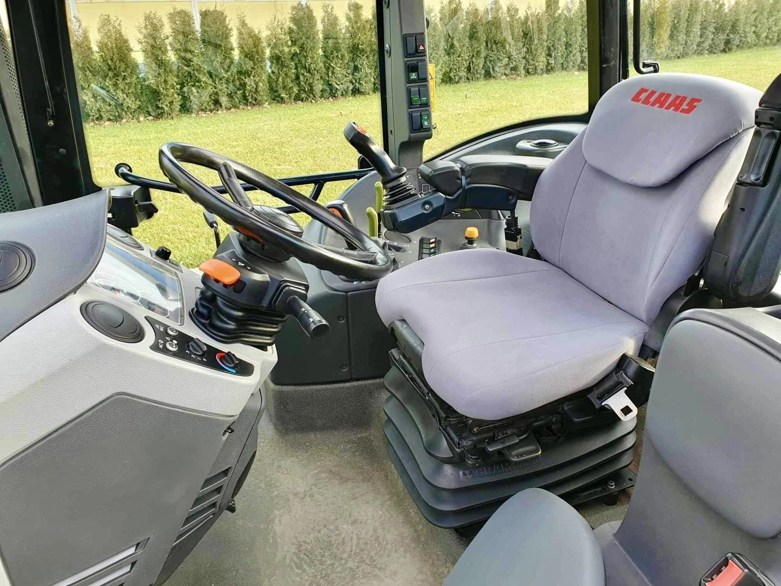 Трактор Claas ARION 410 - изображение 8