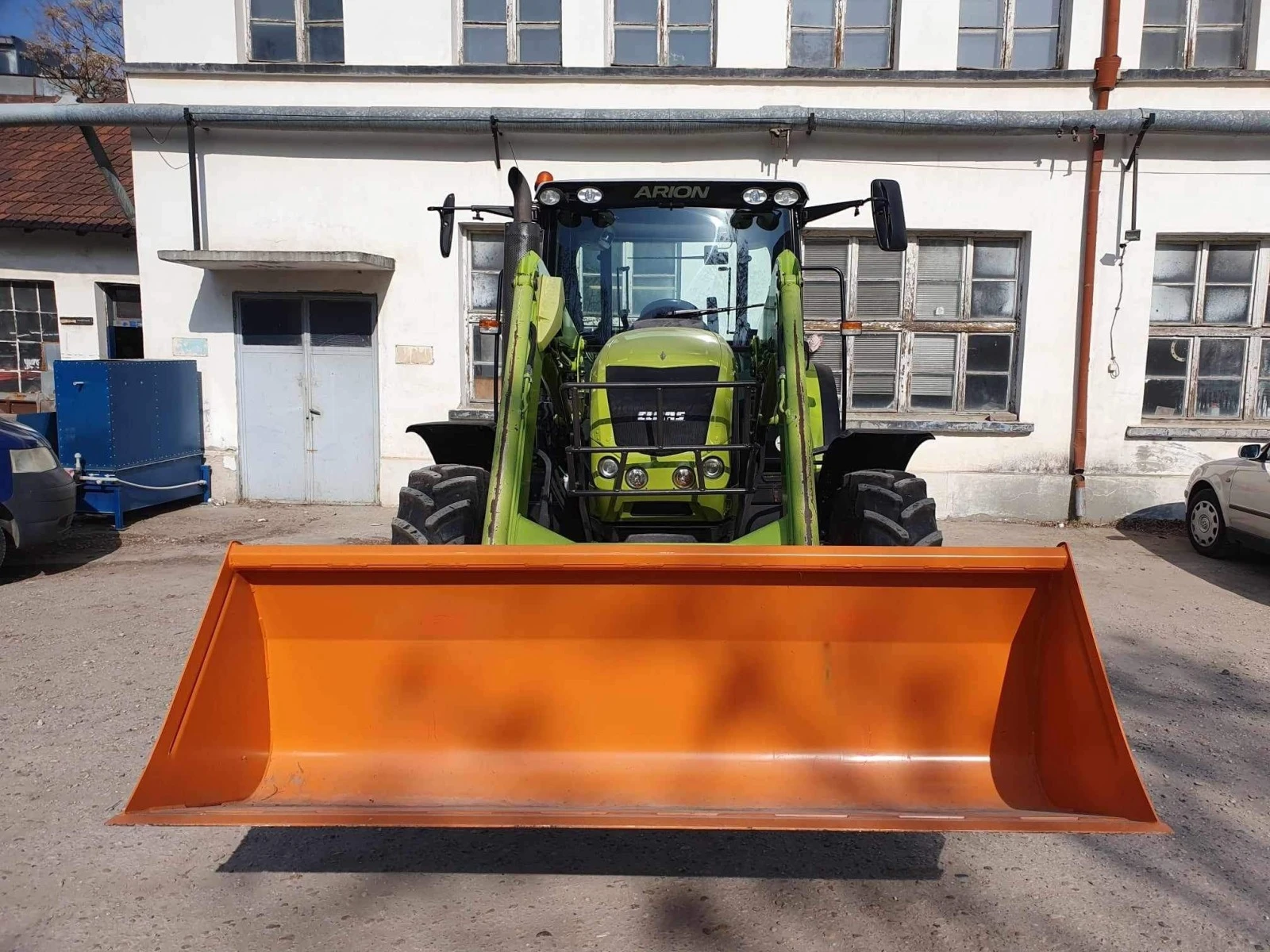 Трактор Claas ARION 410 - изображение 3