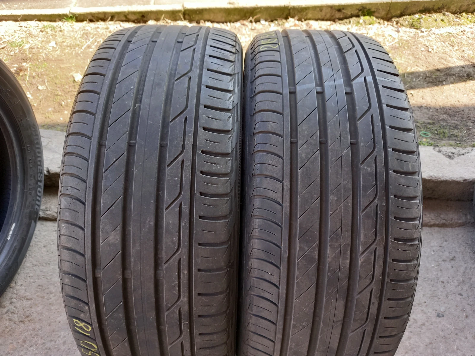 ���� 215/50R18 | Mobile.bg � ����������� 1