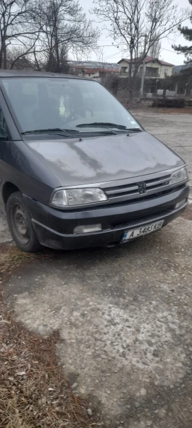 Peugeot 806