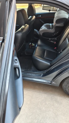 Toyota Avensis, снимка 7
