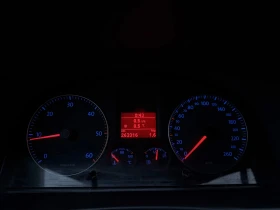 VW Touran 1.9 TDI * FACELIFT* , снимка 16