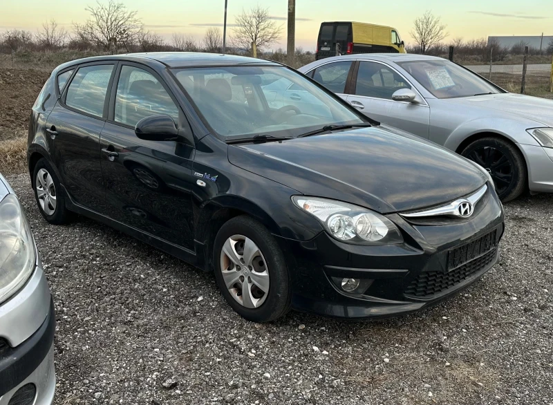 Hyundai I30 1.4i FACELIFT, снимка 5 - Автомобили и джипове - 49212068