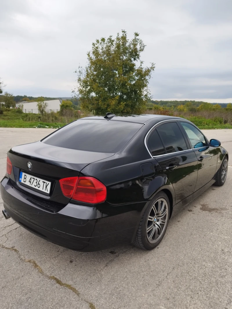 BMW 330, снимка 4 - Автомобили и джипове - 47530243