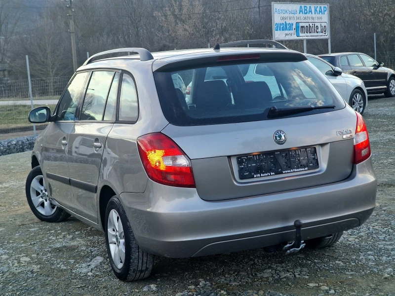 Skoda Fabia 1.6MPI* NAVI, снимка 5 - Автомобили и джипове - 48634738