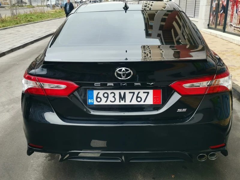 Toyota Camry, снимка 10 - Автомобили и джипове - 49365675