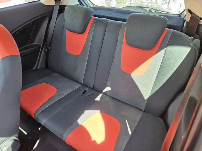 Ford Ka 1.2i-69кс= КЛИМАТРОНИК= 142.000КМ= ОБСЛУЖЕН!, снимка 9 - Автомобили и джипове - 49696045