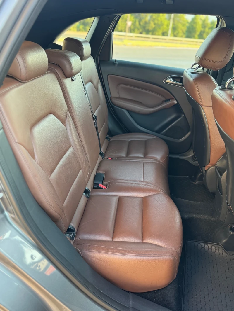 Mercedes-Benz B 180 122* LED* Автоматик* Кожа* ТОП* , снимка 14 - Автомобили и джипове - 50819294