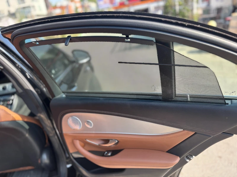 Mercedes-Benz E 220, снимка 6 - Автомобили и джипове - 51437037