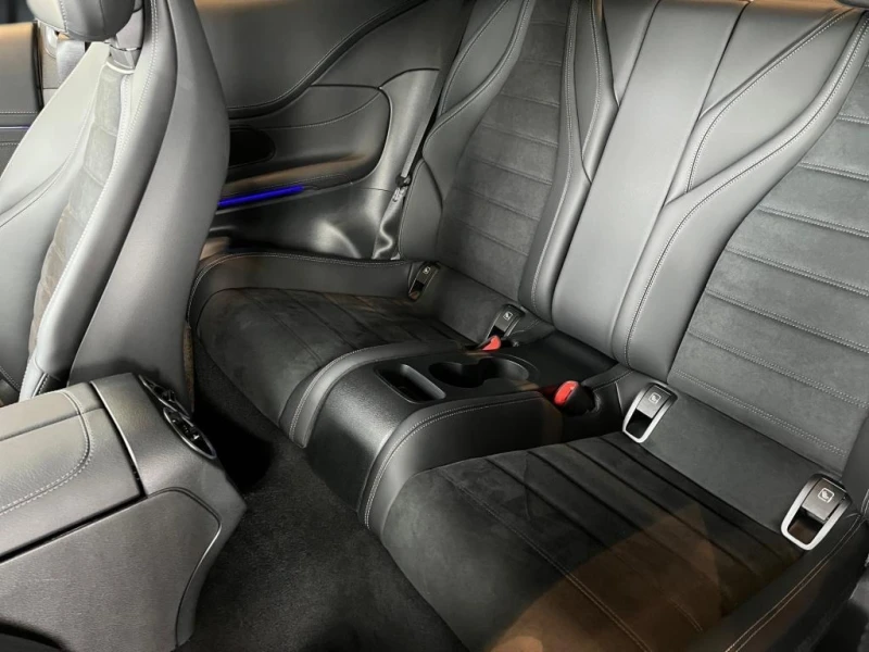 Mercedes-Benz CLE 200/AMG/COUPE/NIGHT/PANO/360/DIGITAL LIGHT/, снимка 13 - Автомобили и джипове - 52883665