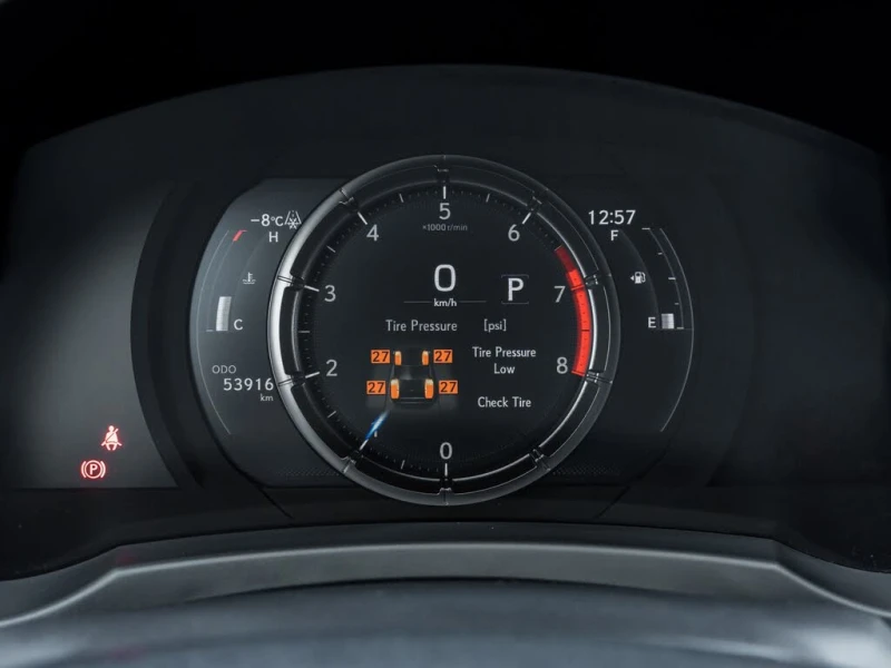 Lexus IS 350 AWD* АвтоКредит* (ЦЕНА ДО БГ), снимка 10 - Автомобили и джипове - 53392688