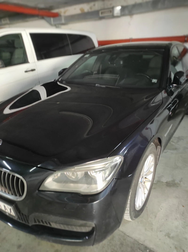 BMW 740 xDrive, снимка 13 - Автомобили и джипове - 53496520