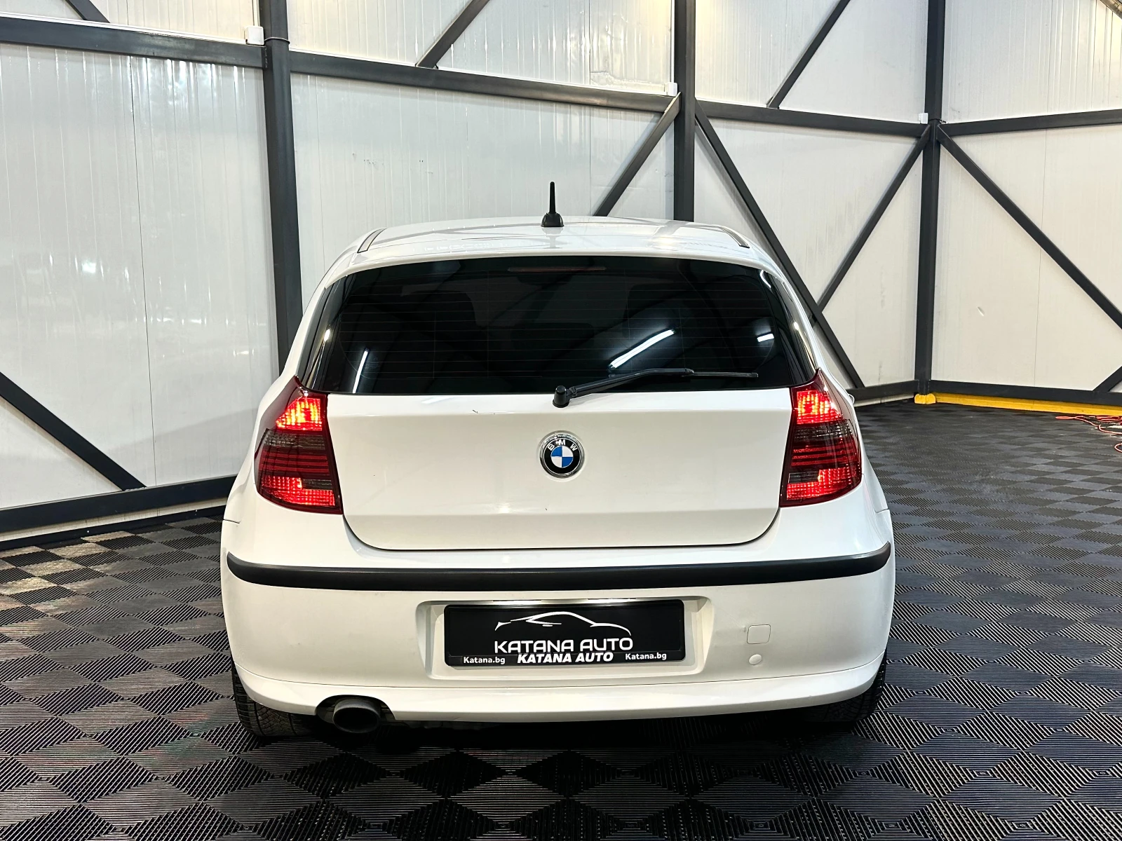 BMW 116 * FACE* 2.0i* 139 000км* , снимка 6 - Автомобили и джипове - 45369539