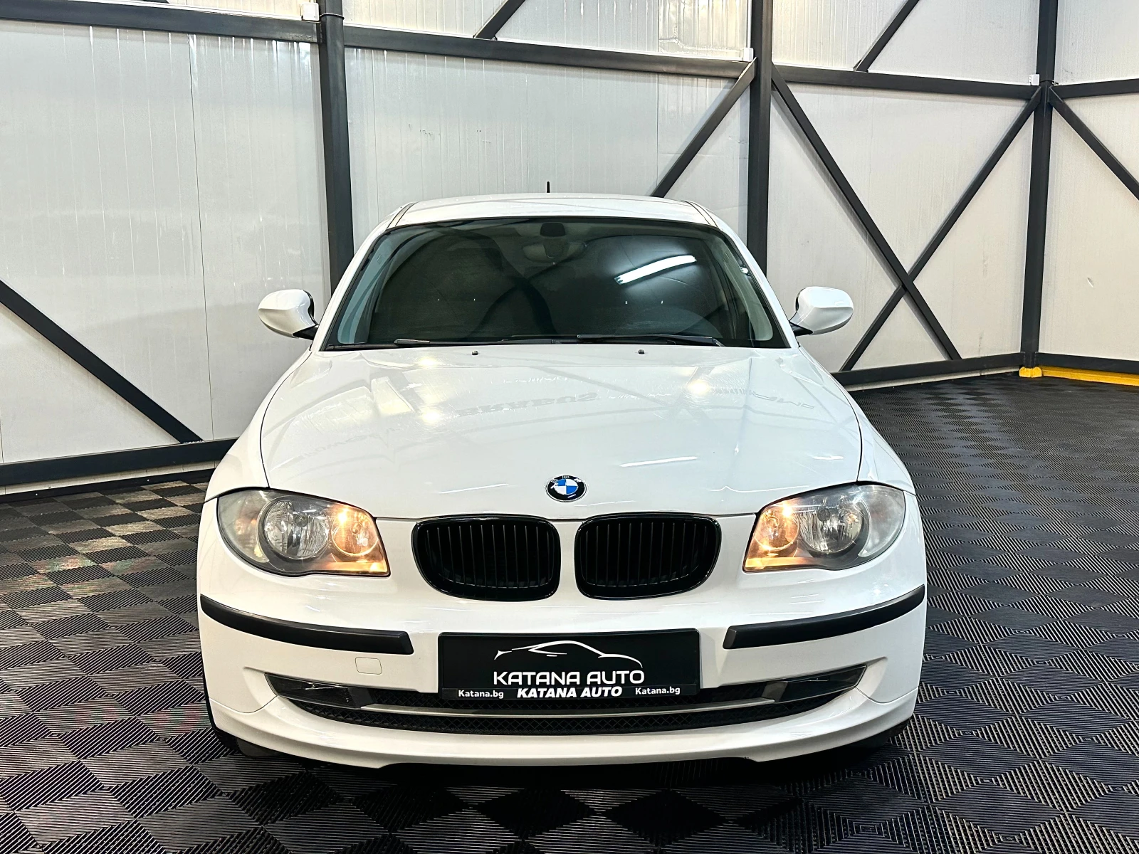BMW 116 * FACE* 2.0i* 139 000км* , снимка 3 - Автомобили и джипове - 45369539