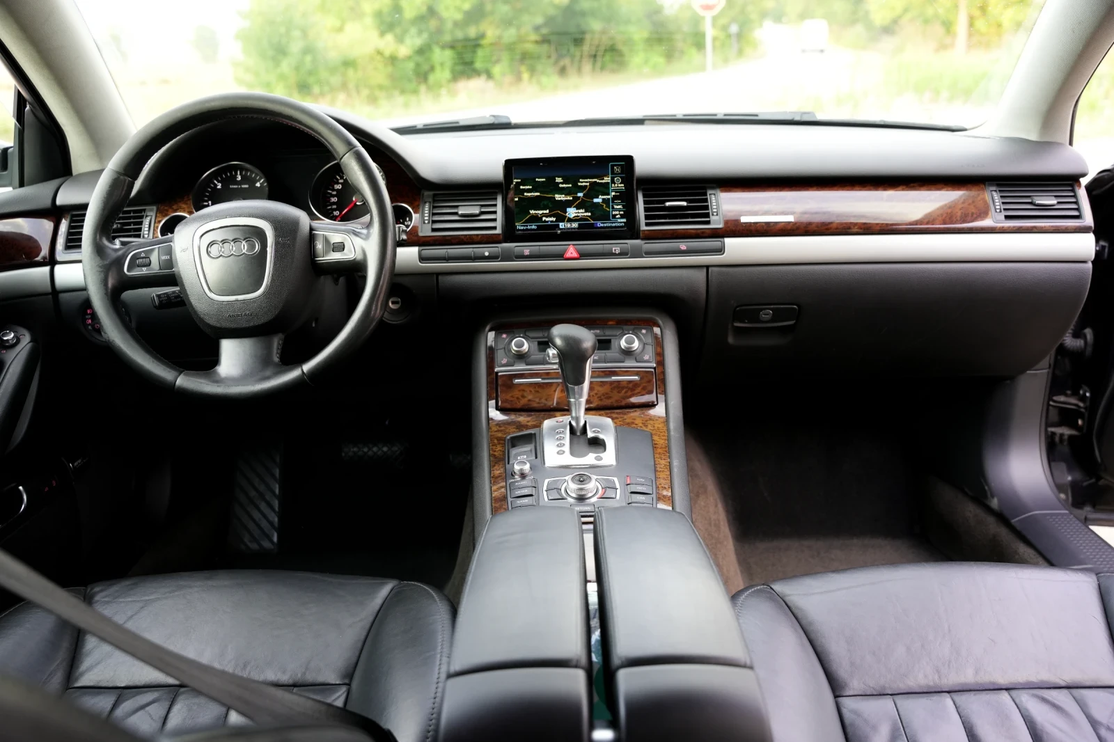 Audi A8  - изображение 10