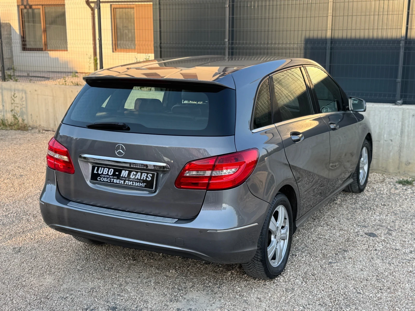 Mercedes-Benz B 180 122* LED* Автоматик* Кожа* ТОП*  - изображение 8