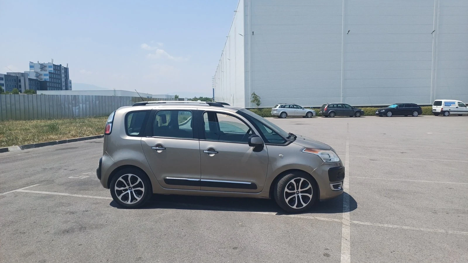 Citroen C3 Picasso  - изображение 3