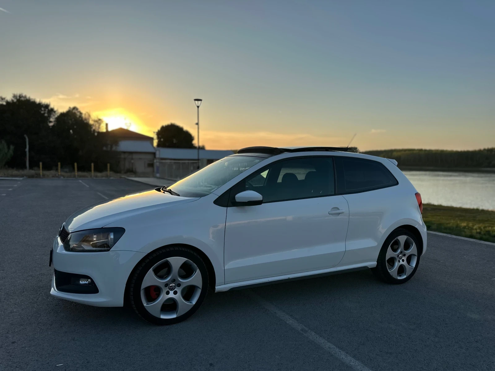 VW Polo GTI - изображение 3