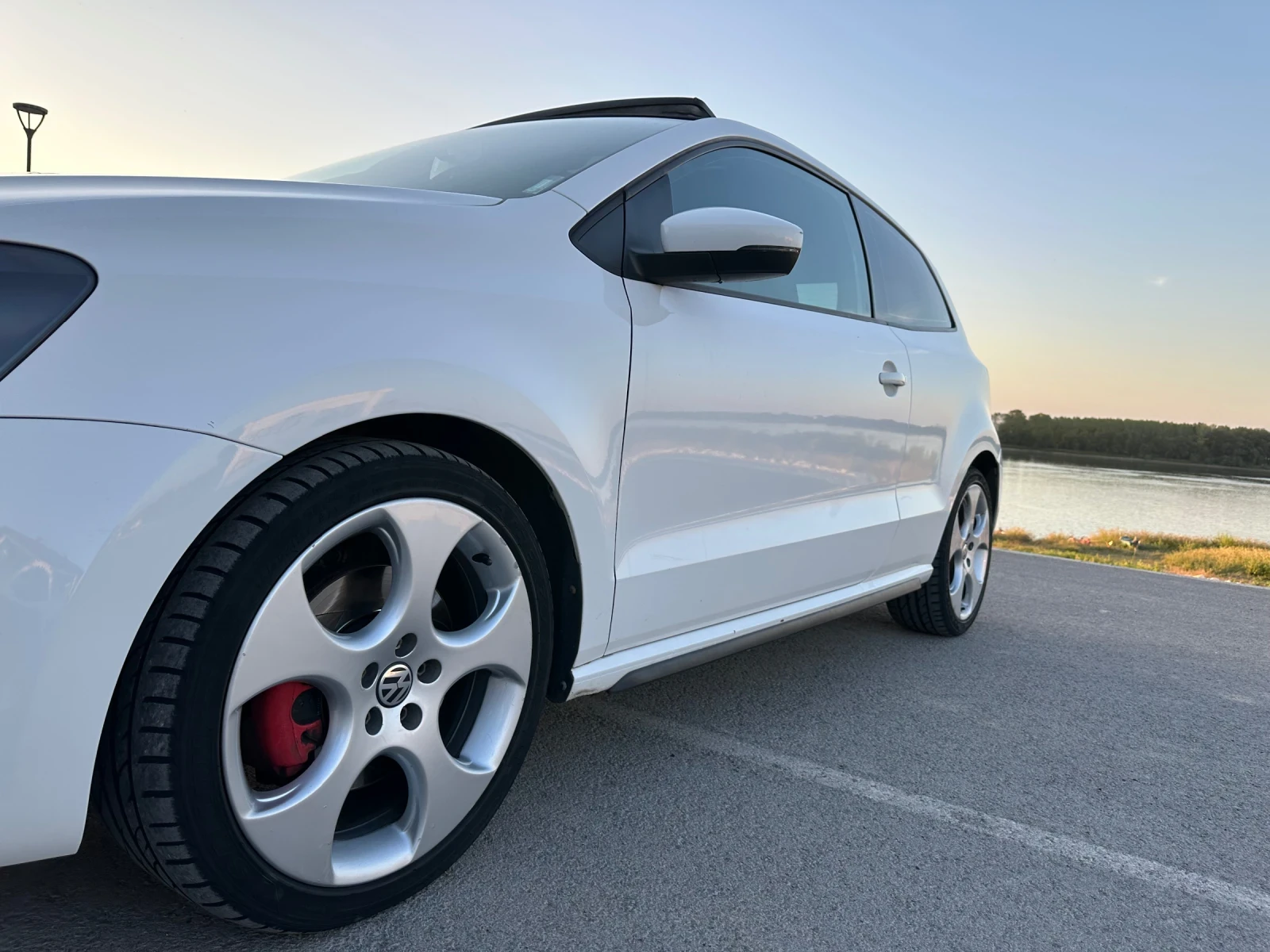 VW Polo GTI | Mobile.bg   11