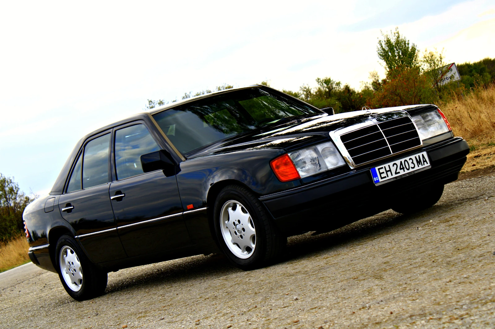 Mercedes-Benz 124 200-E Климатроник - изображение 8