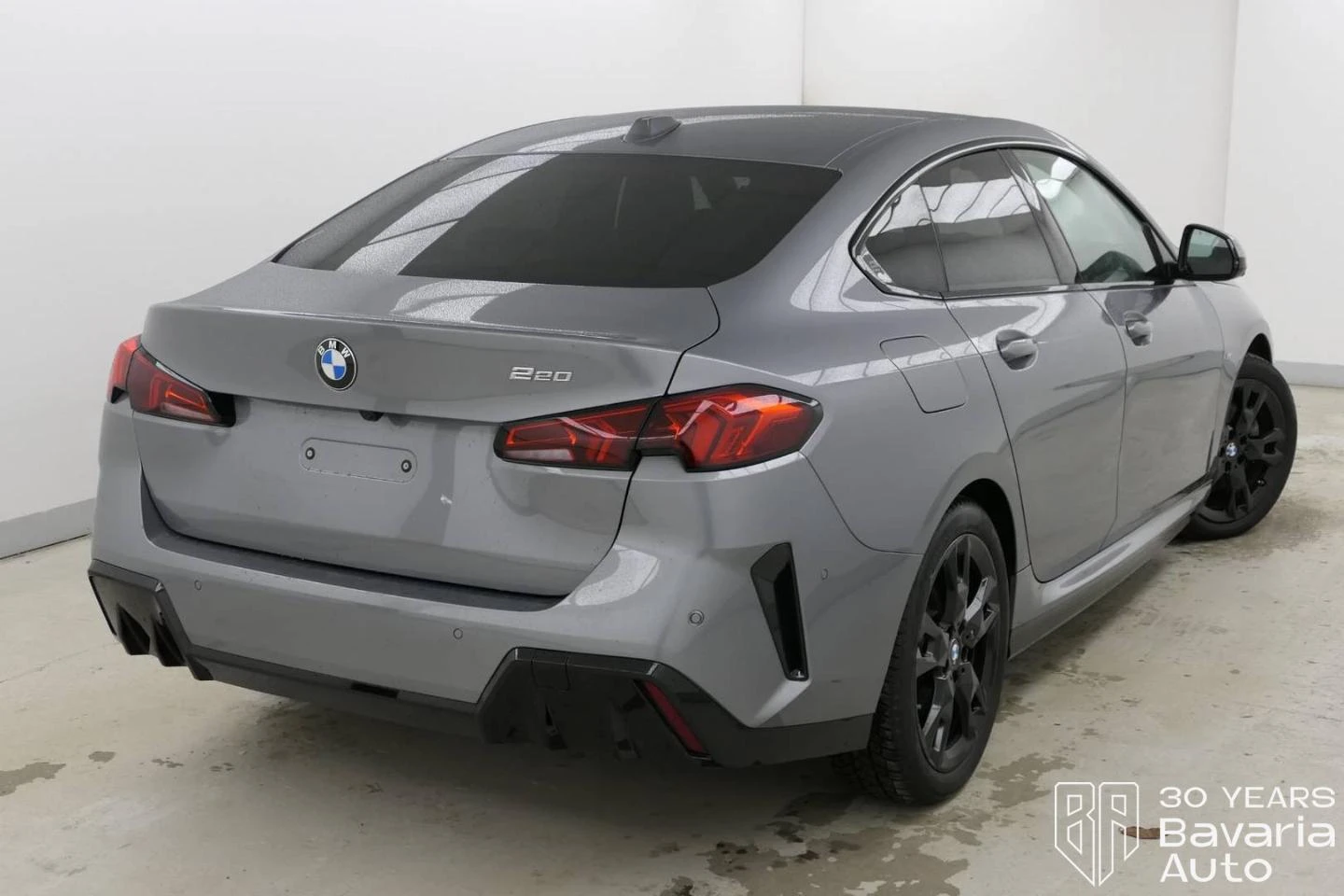 BMW 220 i Gran Coupe M Sport Paket Steptronic | Mobile.bg   3