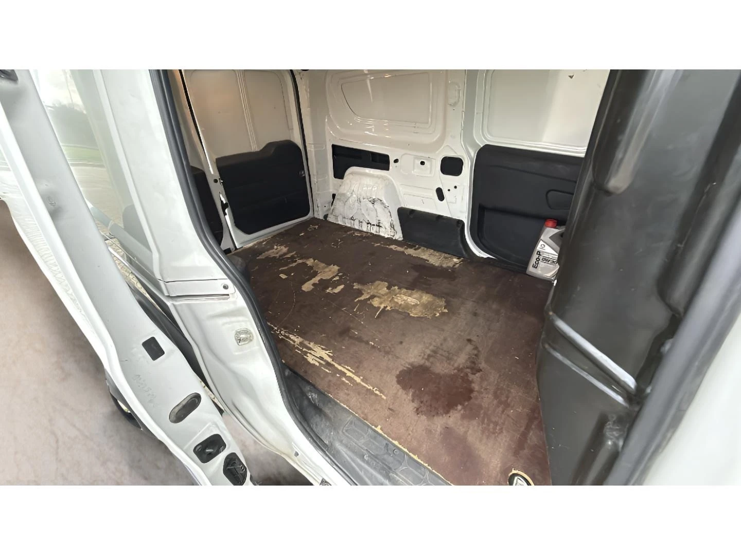 Fiat Doblo 1.3 - изображение 9