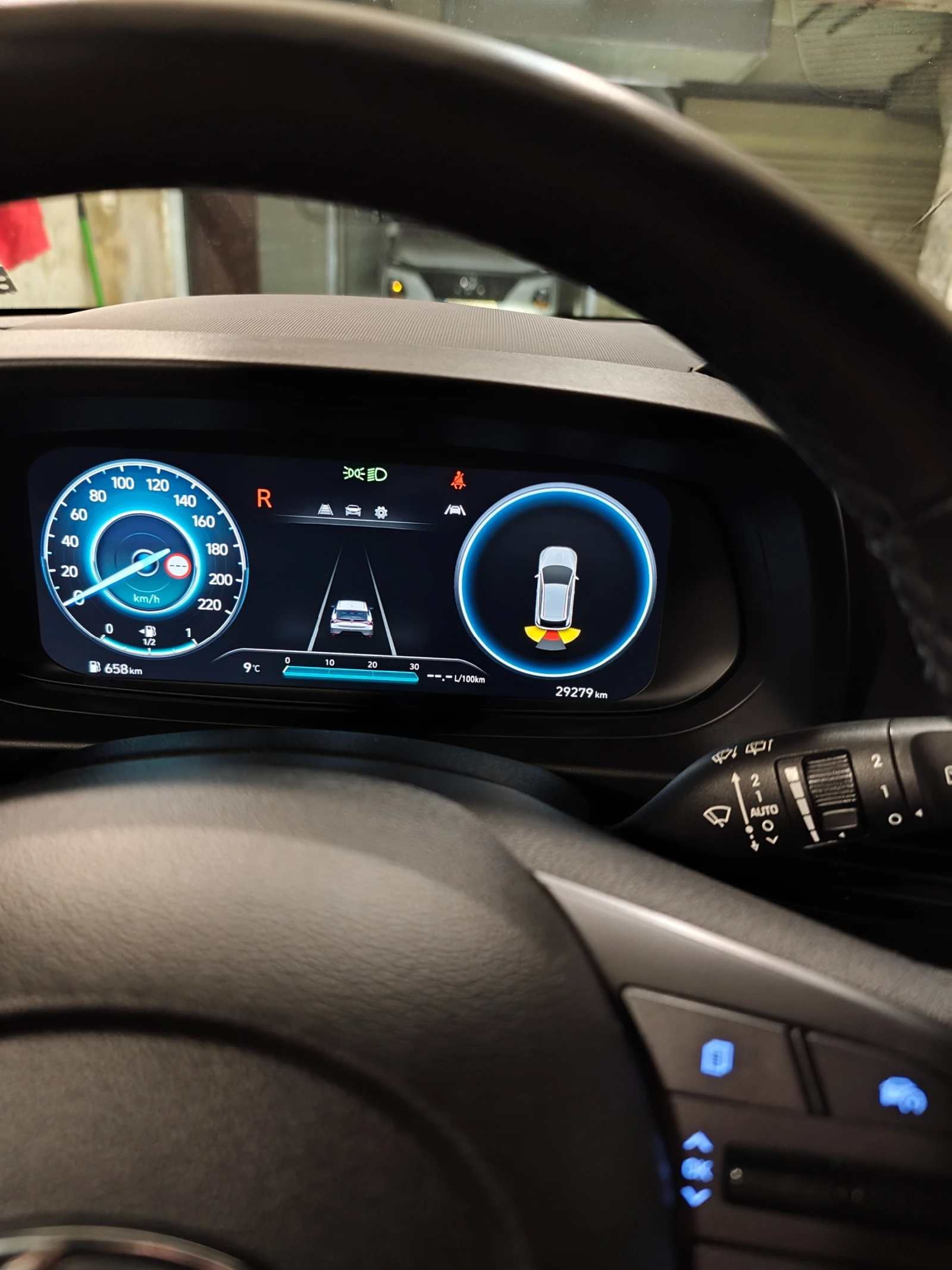 Hyundai I10, снимка 11 - Автомобили и джипове - 53664598