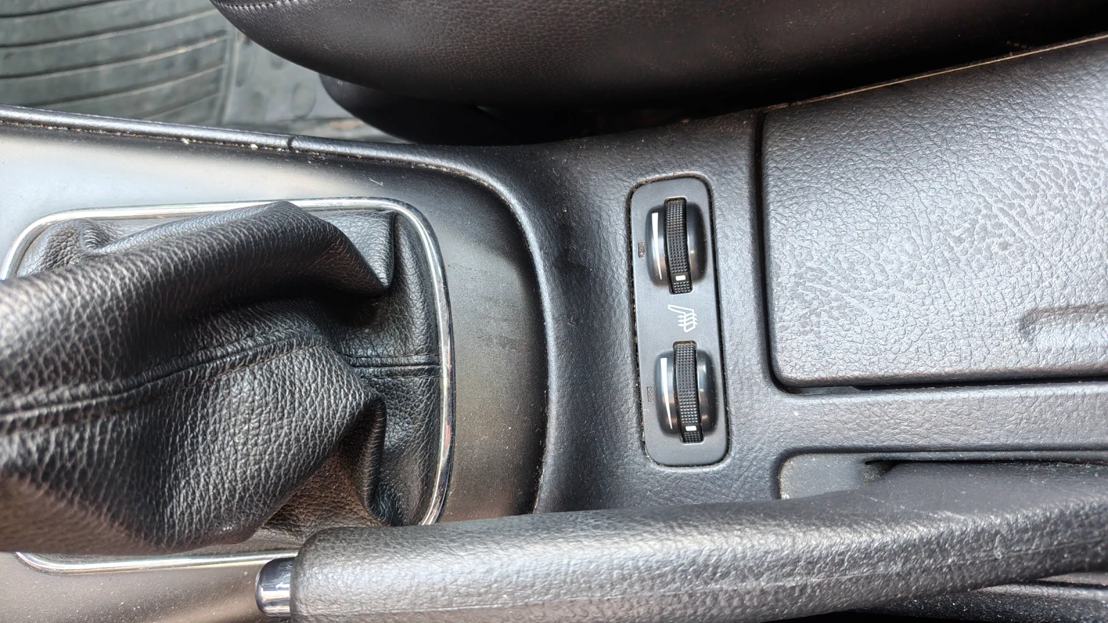 Toyota Avensis, снимка 9 - Автомобили и джипове - 53855238