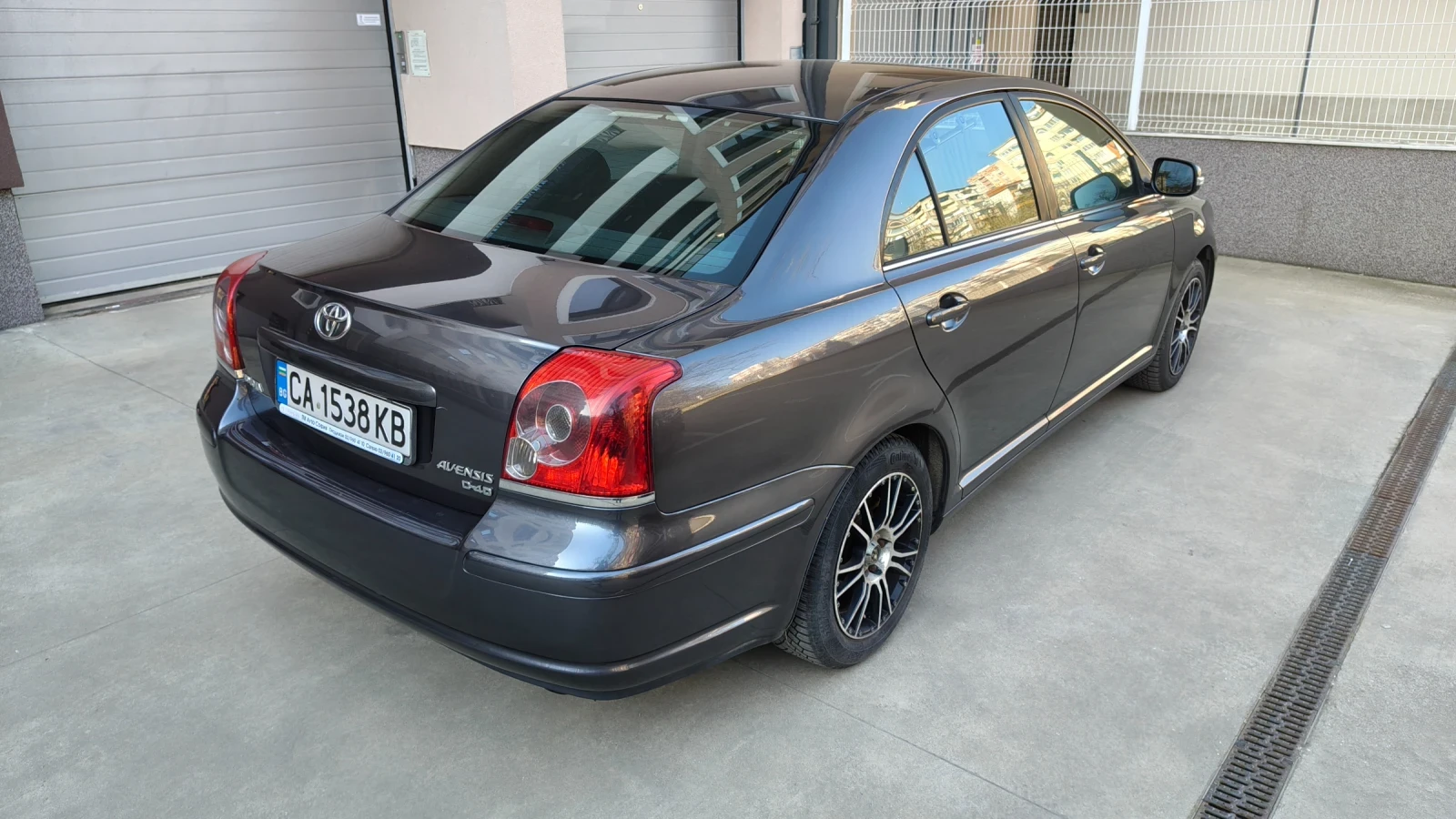 Toyota Avensis, снимка 3 - Автомобили и джипове - 53855238