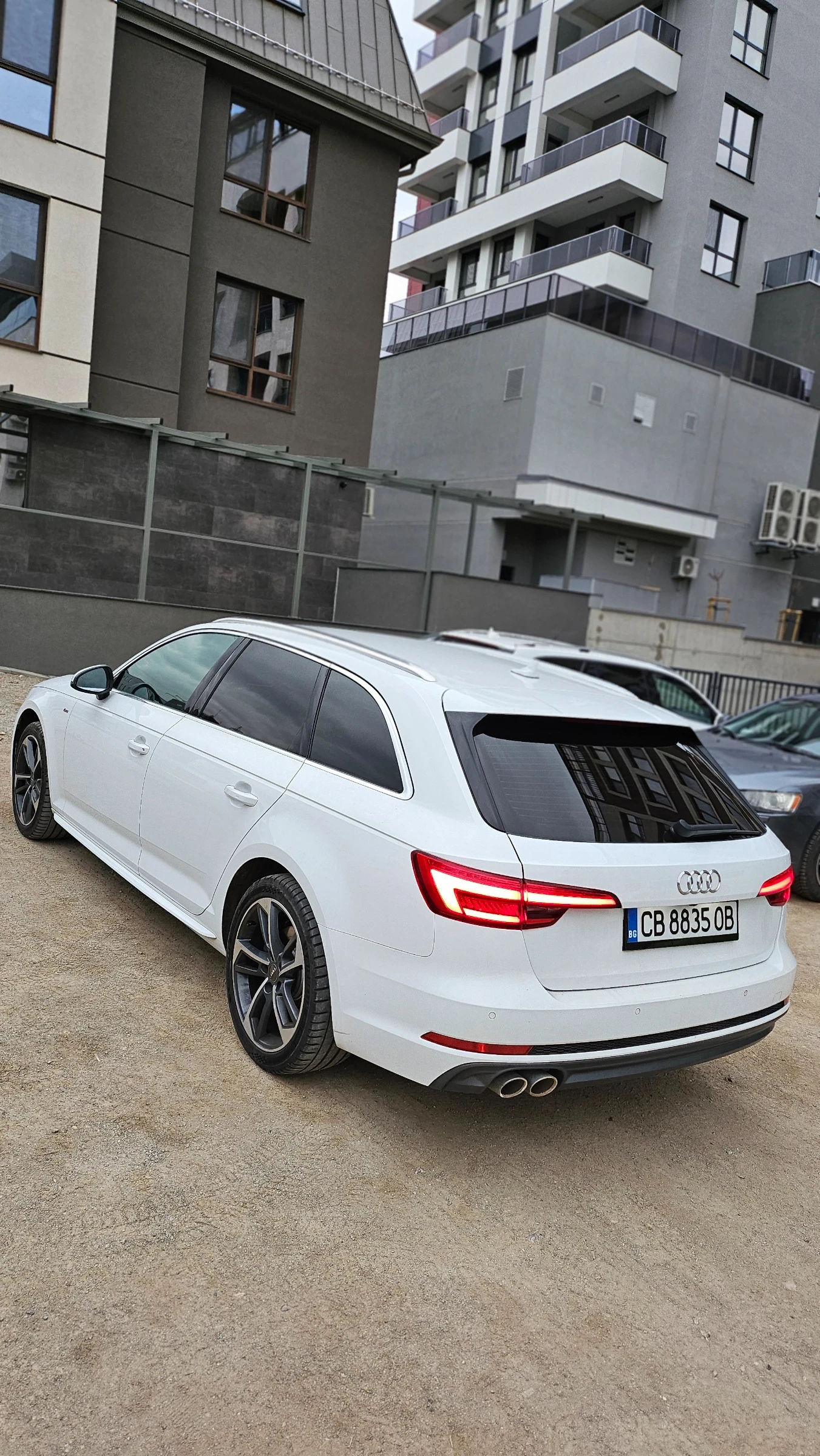 Audi A4 3xS-line / Full Led / Carplay, снимка 4 - Автомобили и джипове - 53905476