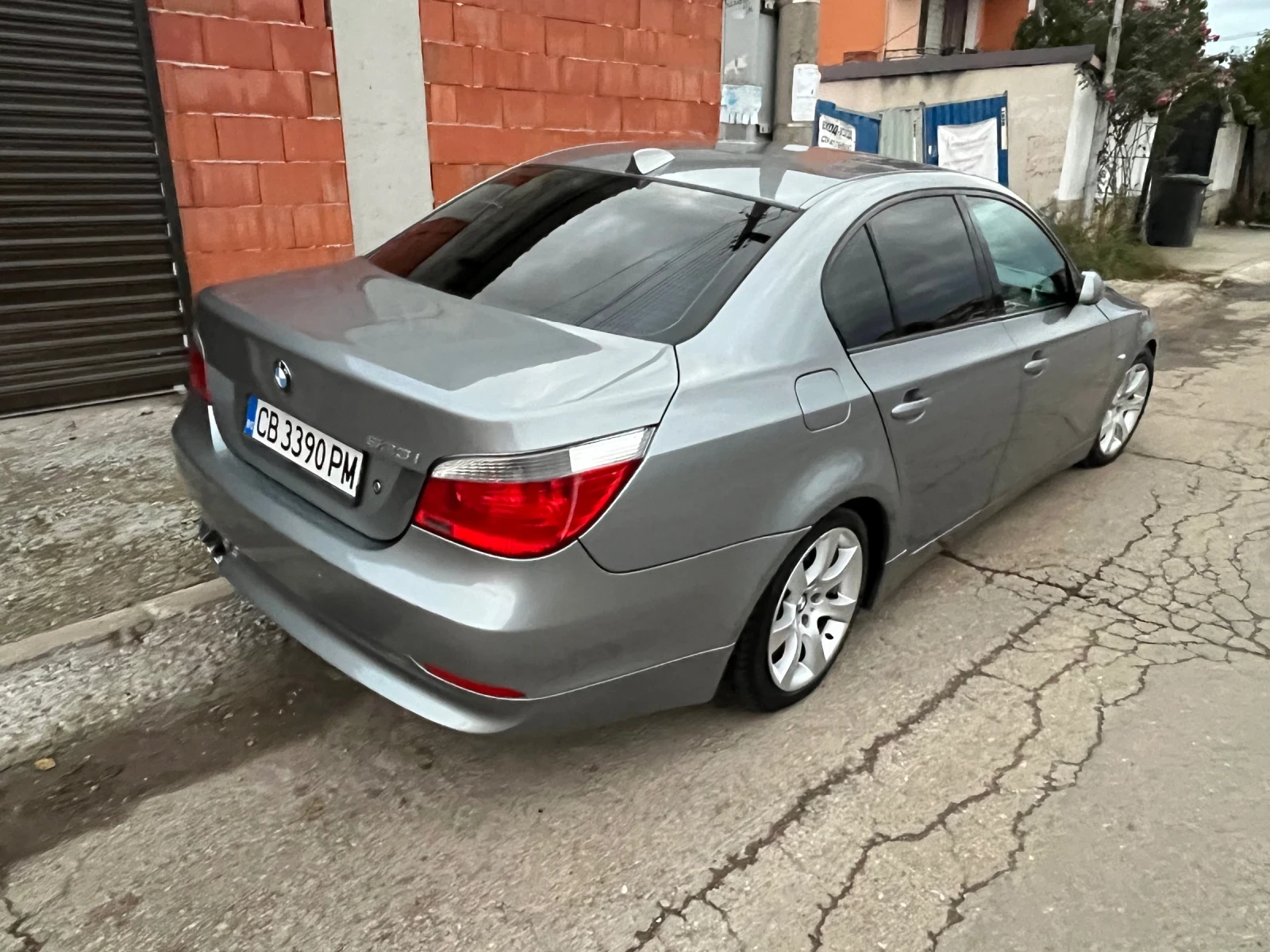 BMW 523, снимка 7 - Автомобили и джипове - 54566958