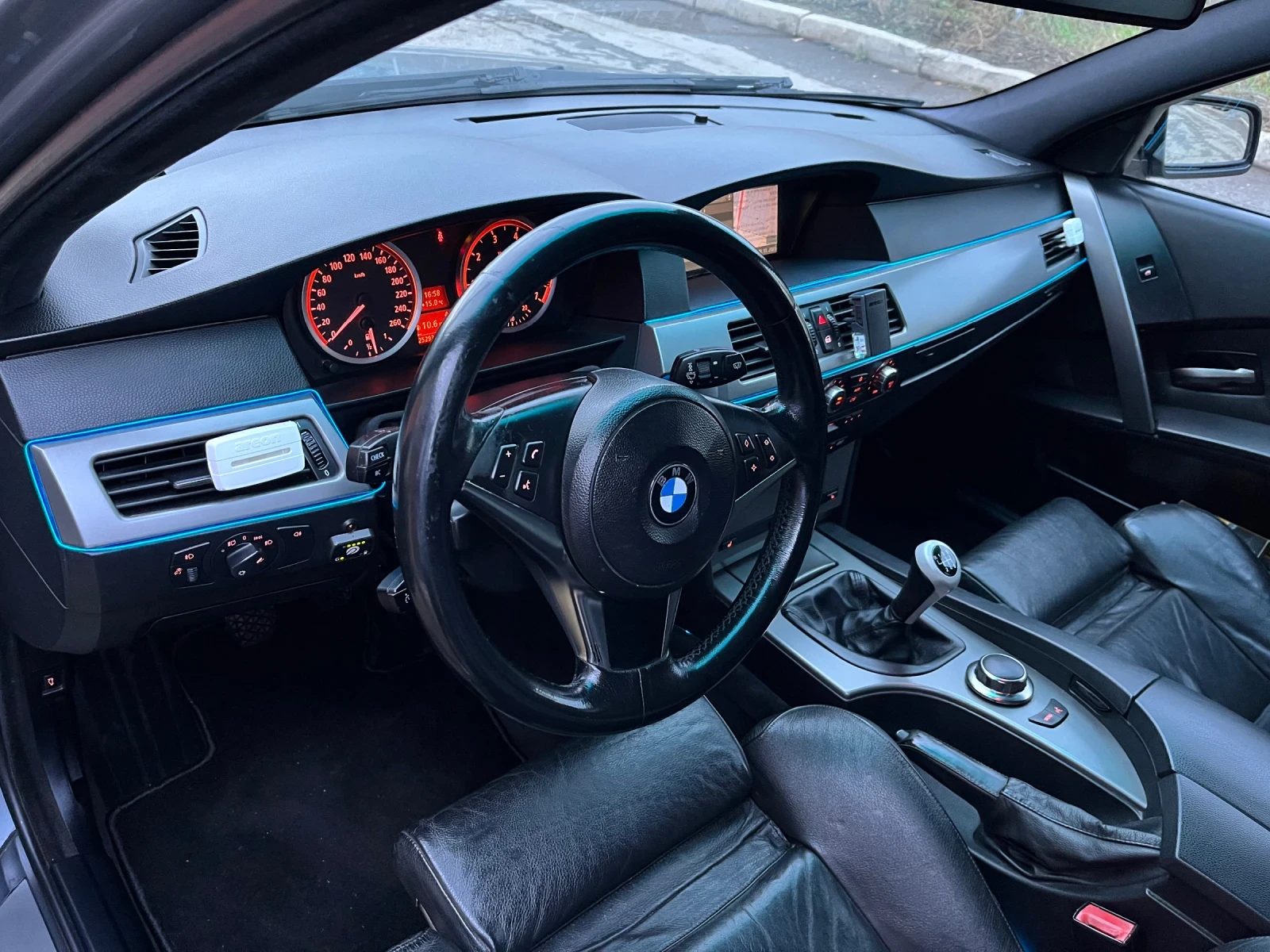 BMW 523, снимка 6 - Автомобили и джипове - 54566958