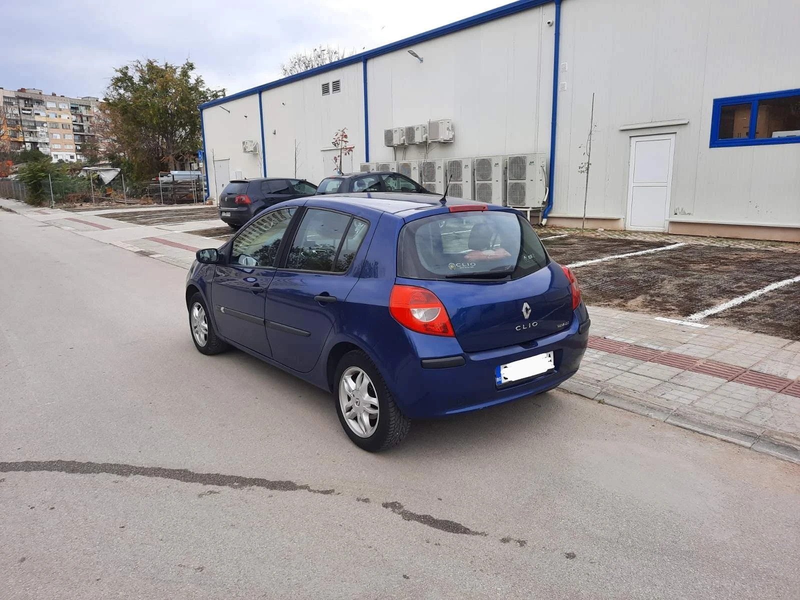 Renault Clio 1.6, снимка 5 - Автомобили и джипове - 54670786