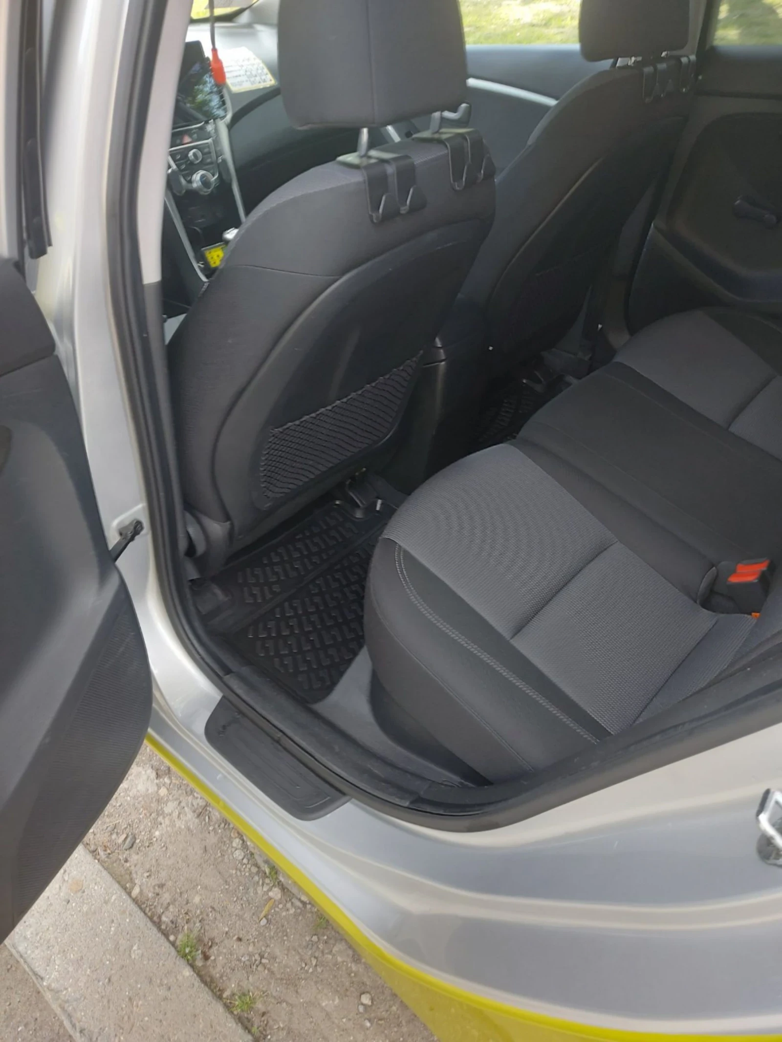 Hyundai I30 Hyundai I30 1.4 99к.с.Газ-Бензин, снимка 10 - Автомобили и джипове - 54962091